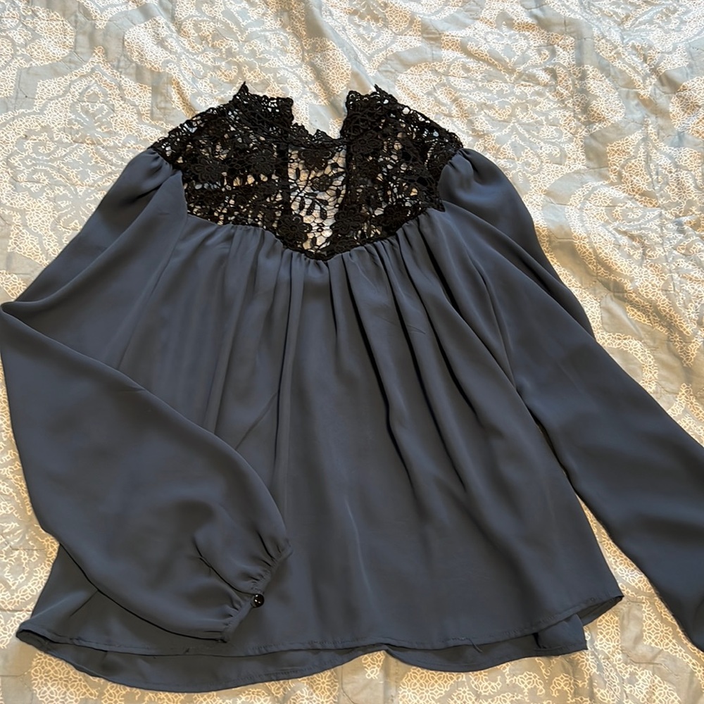 Lace neck long sleeve blouse